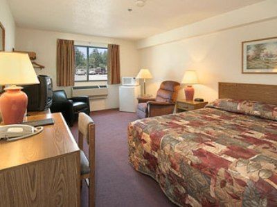 Super 8 By Wyndham Saanichton Victoria Airport Hotel Exterior foto